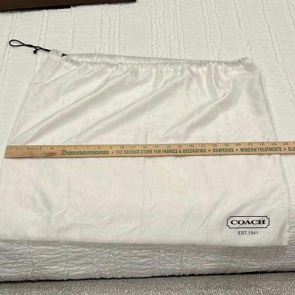 Coach protective cloth bag - Picture 3 of 5